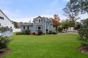 65 Bernard St, Newton, MA 02461 - Photo 25