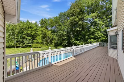 354 South St, Auburn, MA 01501 - Photo 9