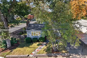 23 Birch Rd, Waltham, MA 02451 - Photo 3