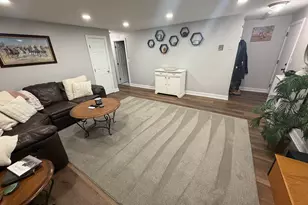 19 Chapel Hill Dr, Plymouth, MA 02360 - Photo 5