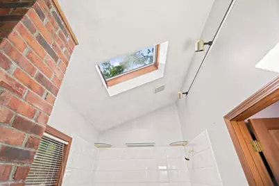27 Malvern St, Waltham, MA 02451 - Photo 31