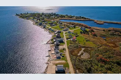 29 Nakata Ave, Fairhaven, MA 02719 - Photo 15