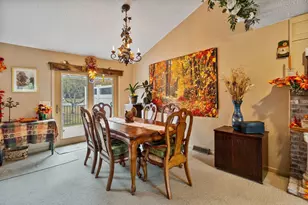 8 Oriole Dr, Agawam, MA 01030 - Photo 7