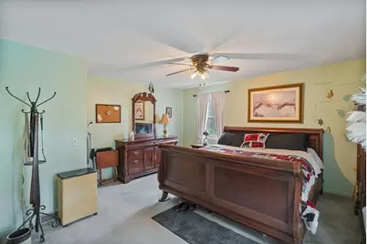 8 Oriole Dr, Agawam, MA 01030 - Photo 17