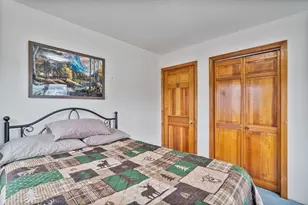8 Oriole Dr, Agawam, MA 01030 - Photo 21