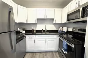 625 Main St, Reading, MA 01867 - Photo 1