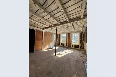 29 Lincoln St, Millville, MA 01529 - Photo 25