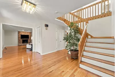692 Wolf Swamp Rd, Longmeadow, MA 01106 - Photo 17