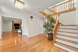 692 Wolf Swamp Rd, Longmeadow, MA 01106 - Photo 17