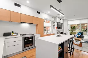3J Dorchester St, Boston, MA 02127 - Photo 9