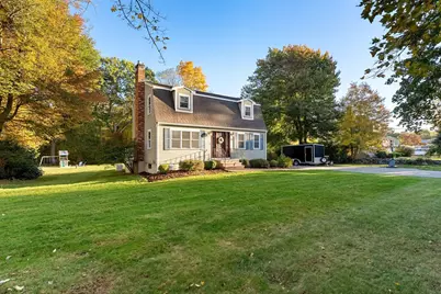 300 Forest St, Raynham, MA 02767 - Photo 3