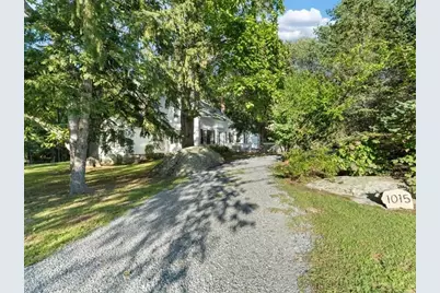 1015 Hortonville Rd, Swansea, MA 02777 - Photo 3