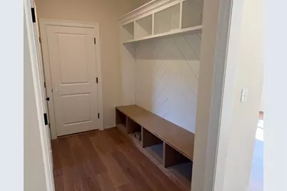 45 Elm St, Berkley, MA 02779 - Photo 5