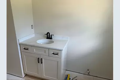 45 Elm St, Berkley, MA 02779 - Photo 11