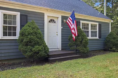 405 W Pond St., Bridgewater, MA 02324 - Photo 5