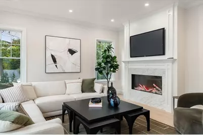 15 Lafayette Cir, Wellesley, MA 02482 - Photo 5