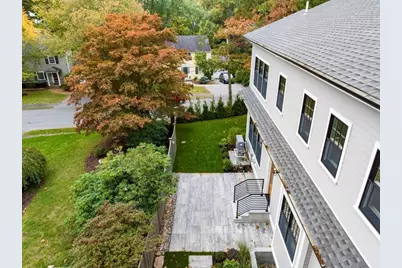 15 Lafayette Cir, Wellesley, MA 02482 - Photo 29