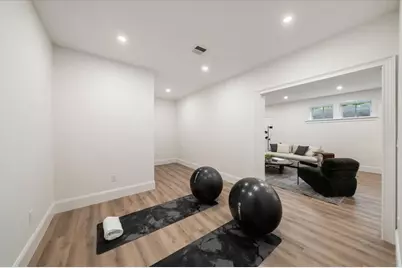 15 Lafayette Cir, Wellesley, MA 02482 - Photo 23