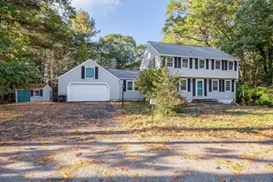 15 Wagontrail Rd, Chelmsford, MA 01824 - Photo 1