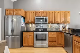 32 Marion St, Haverhill, MA 01832 - Photo 5
