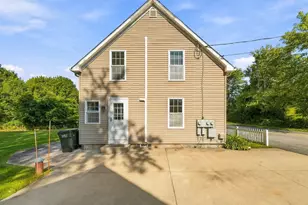 17 Beeden Rd, Westport, MA 02790 - Photo 23