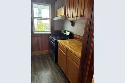 201 Whitman #1, New Bedford, MA 02745 - Photo 5