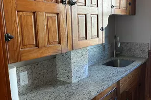 201 Whitman, New Bedford, MA 02745 - Photo 7