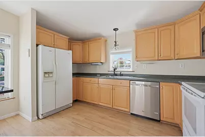 16 Robert Rd, Plainville, MA 02762 - Photo 29