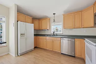 16 Robert Rd, Plainville, MA 02762 - Photo 29