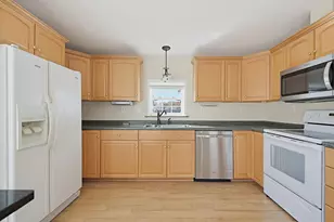 16 Robert Rd, Plainville, MA 02762 - Photo 25