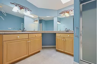 16 Robert Rd, Plainville, MA 02762 - Photo 9