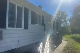 10 Clara St, New Bedford, MA 02744 - Photo 13