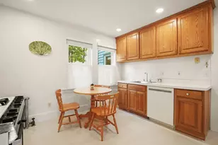 82-84 Cottage, Norwood, MA 02062 - Photo 3
