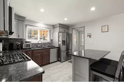 62 Michael Rd, Dracut, MA 01826 - Photo 7