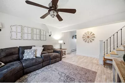 83 Wheatland Ave, Chicopee, MA 01020 - Photo 21