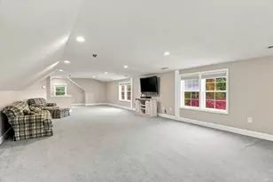 11 Yellow Brick Rd, Haverhill, MA 01835 - Photo 17