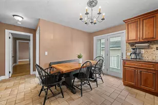6 Dixfield Rd, Worcester, MA 01606 - Photo 7