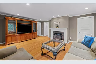 6 Dixfield Rd, Worcester, MA 01606 - Photo 5