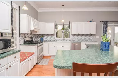 27A South Elm #2, Haverhill, MA 01835 - Photo 11
