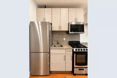 16 Fifth St #63, Chelsea, MA 02150 - Photo 5