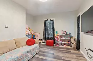 17 Winthrop St, Worcester, MA 01604 - Photo 31