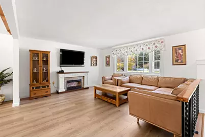 281 Beech St, Tewksbury, MA 01876 - Photo 11