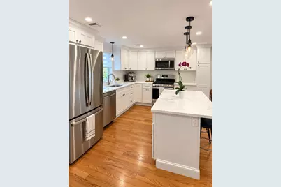 83 Riverbank Rd, Saugus, MA 01906 - Photo 3