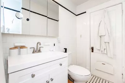 97 Trowbridge St #A, Cambridge, MA 02138 - Photo 3
