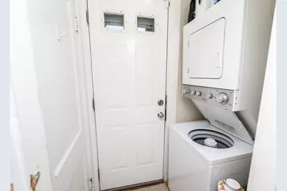 97 Trowbridge St #A, Cambridge, MA 02138 - Photo 25