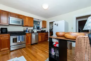 97 Trowbridge St, Cambridge, MA 02138 - Photo 15