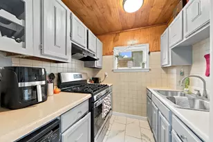 27-29 Willow St, New Bedford, MA 02740 - Photo 35