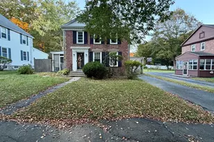 32 Wamsutta Ave, Worcester, MA 01602 - Photo 1