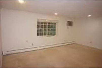 599 Old West Central #C2, Franklin, MA 02038 - Photo 5