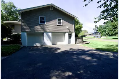 116 Warwick Dr, Ludlow, MA 01056 - Photo 3